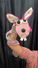 Lade das Bild in den Galerie-Viewer, &quot;Hase Hugo&quot; Handpuppen Schal
